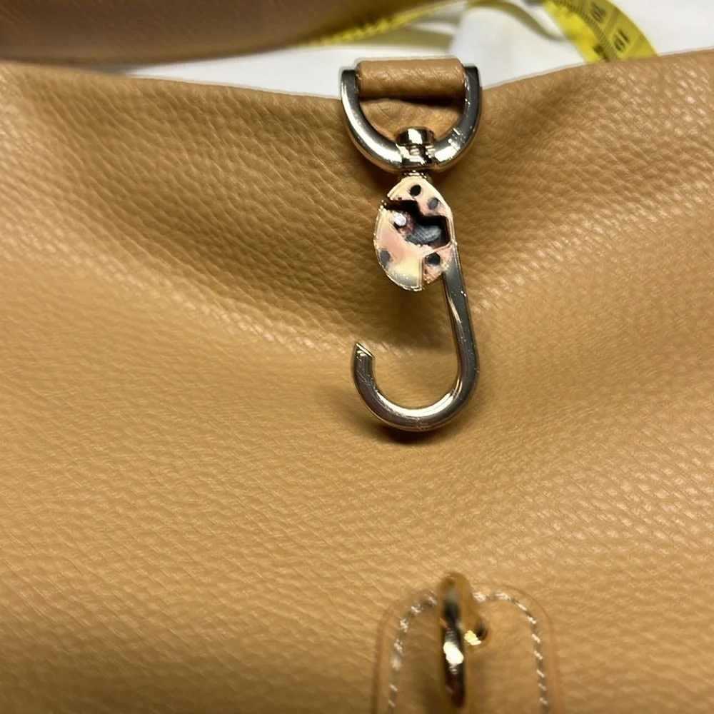 Beige Slouchy Hobo Tote Shoulder Bag Neutral Faux Leather Minimalist Purse